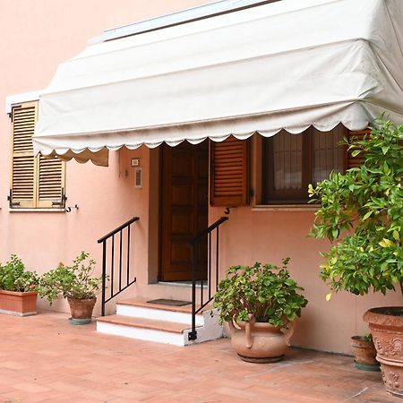 N080 - Numana, Bilocale Con Terrazzo In Centro Apartment Sirolo Exterior photo